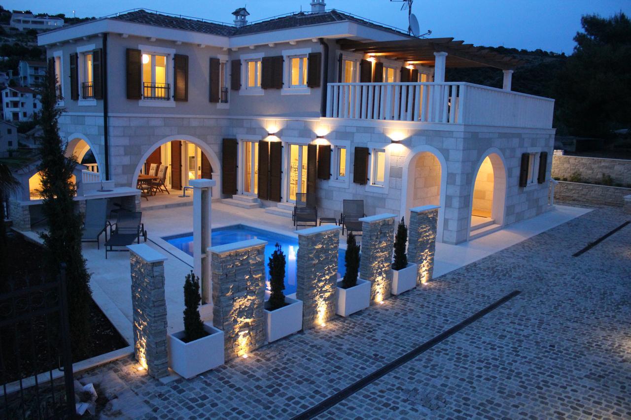 Villa Elena Sevid Exterior foto